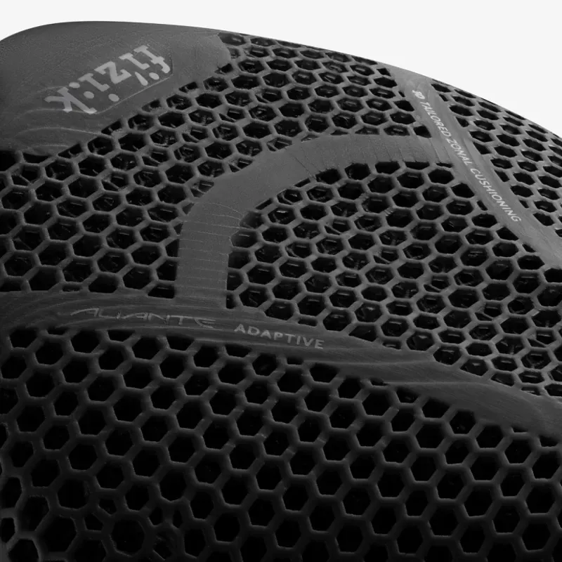 Fizik Aliante Adaptive R1 Saddle in Black-5