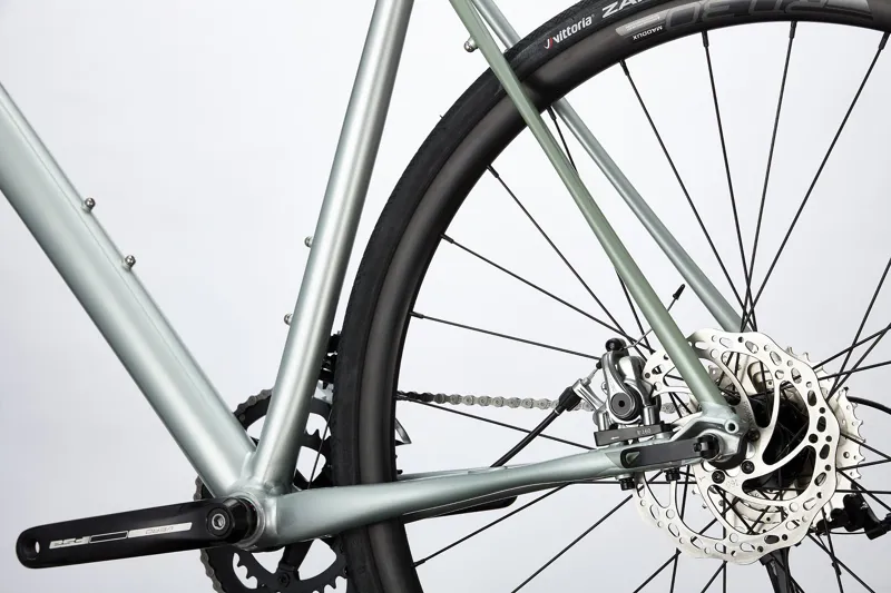 2021 Cannondale Synapse Sora Road Bike in Grey-1