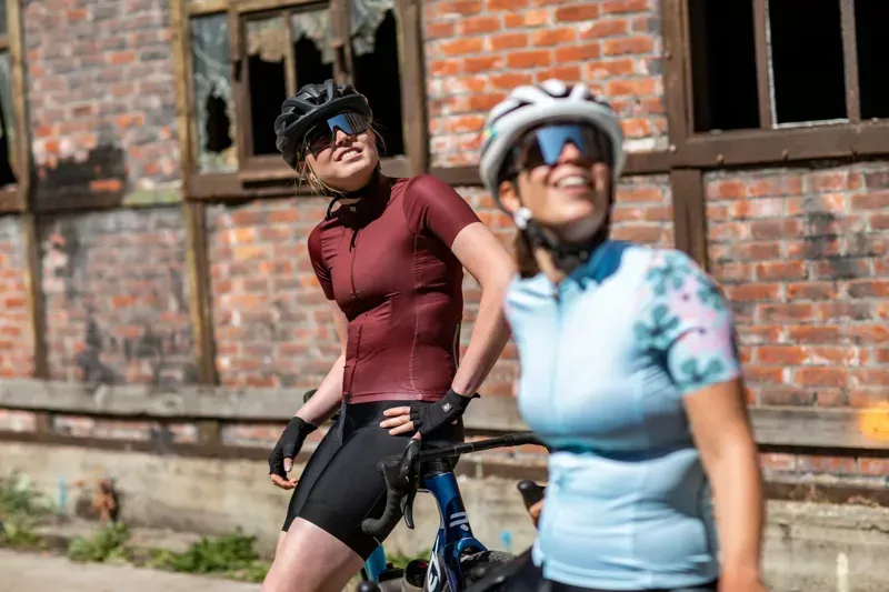 BCF Women's Gravel Jersey in Soft Blue/Steel Blue-7