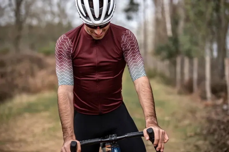 BCF Gravel Jersey in Bourgogne/Forest-4