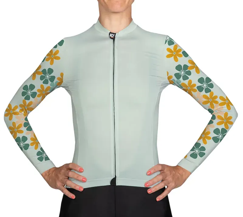 BCF Women's Gravel Long Sleeve Jersey in Honeydew/Forest