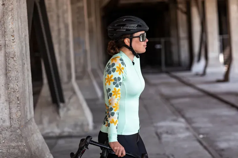 BCF Women's Gravel Long Sleeve Jersey in Honeydew/Forest-4