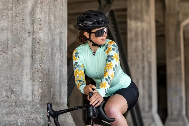 BCF Women's Gravel Long Sleeve Jersey in Honeydew/Forest-6