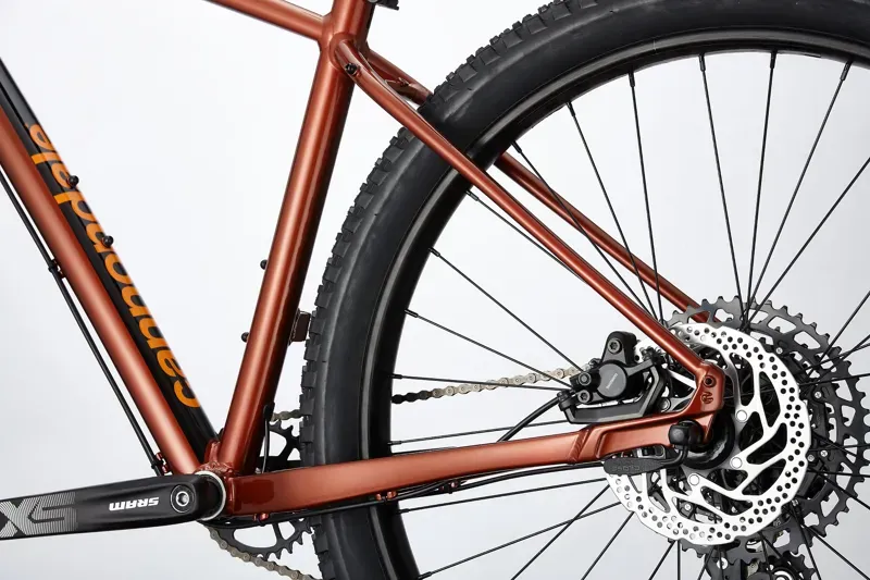 2020 Cannondale Cujo 1 Hardtail Mountain Bike in Red-2