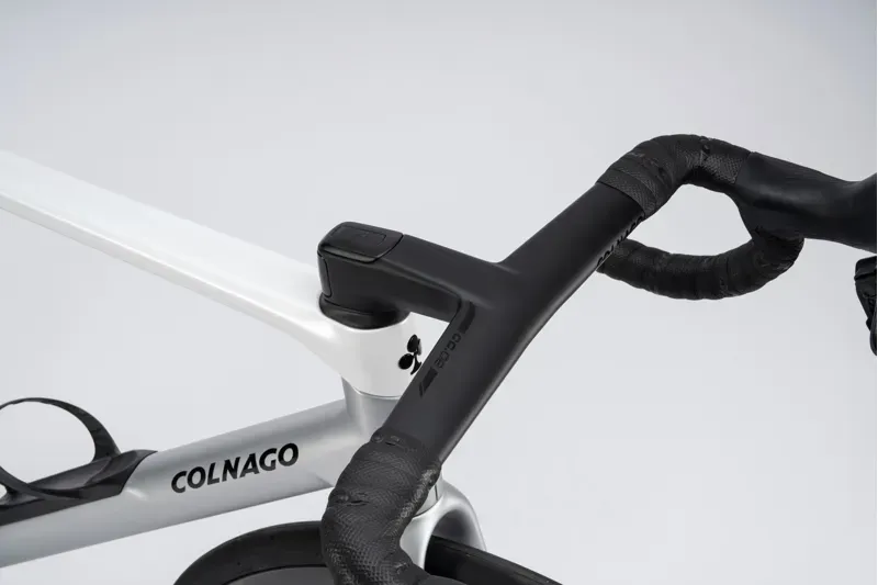 Colnago C72 Disc 2026 Carbon Road Race Bike With Dura Ace Di2 ENVE 4.5 SES HFWS Black Silver White-5
