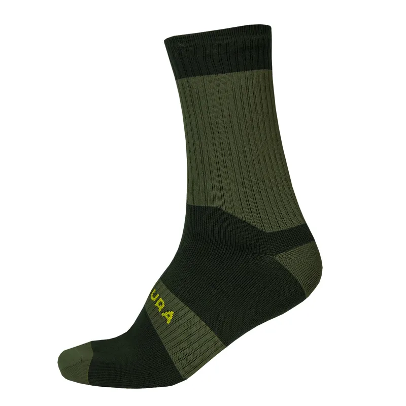 Endura Hummvee Waterproof Socks in Green