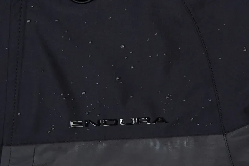 Endura Urban Luminite 3 In 1 Waterproof Jacket in Black-7