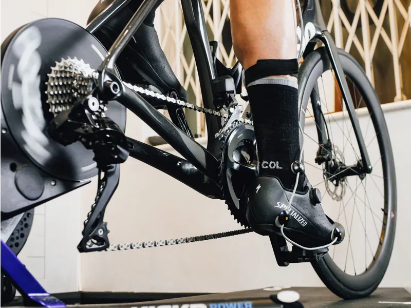 Man getting a bike fit