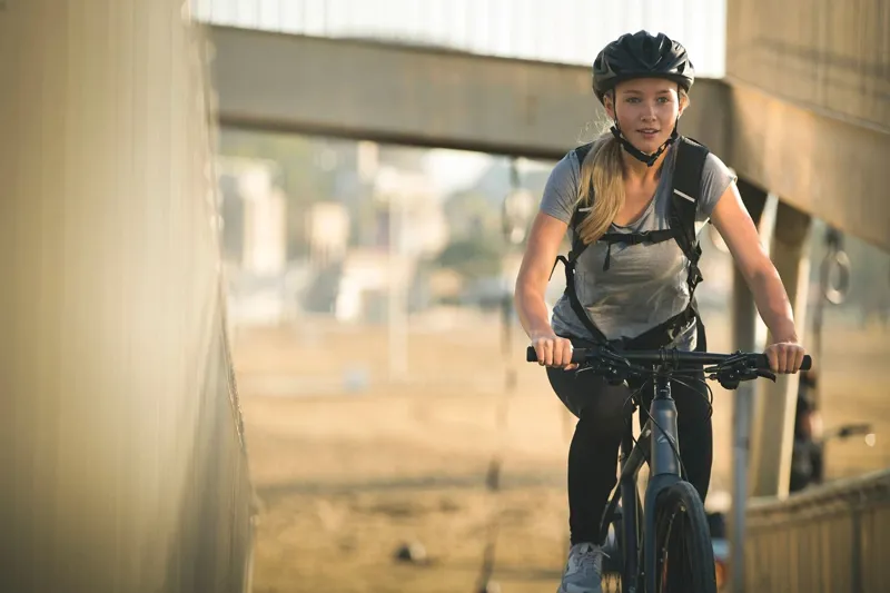 Merida Speeder 300 Hybrid Bike in Grey-1