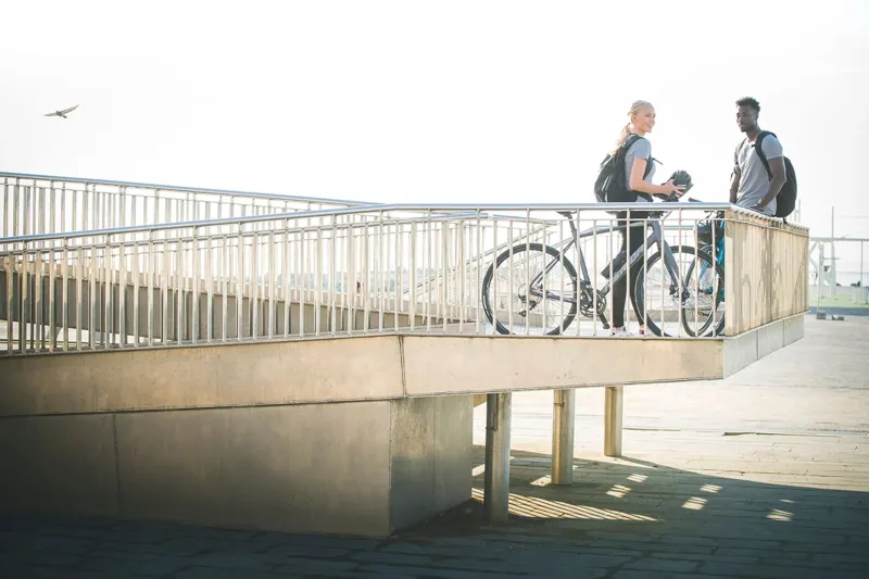 Merida Speeder 300 Hybrid Bike in Grey-3