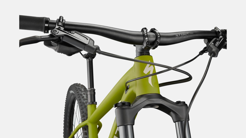 Specialized Fuse Comp 29 Hardtail Mountain Bike in Green-2