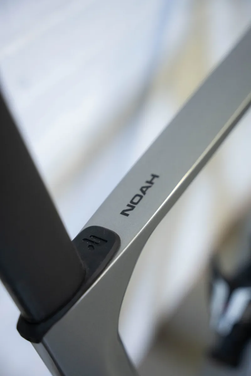 Ridley Noah Ultegra Di2 Road Bike Grey-2