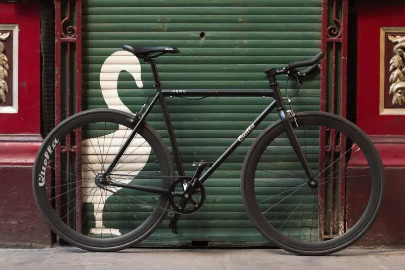 Quella Nero Steel Single Speed Bike in Black with Black Wheelset-8