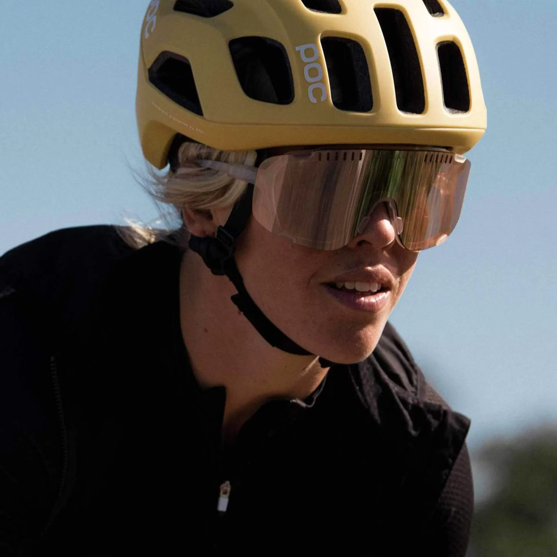 POC Devour Sunglasses Uranium Black Translucent/Grey Deep Green