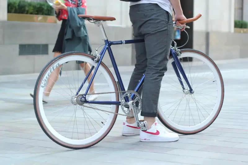 Quella Varsity Collection - Oxford Steel Single Speed Bike in Blue-10
