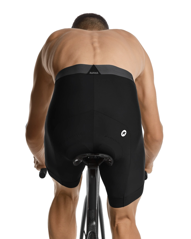 Assos Mille GT Half Shorts C2 in Black-5