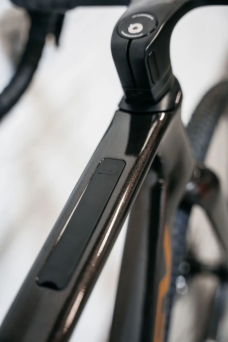 Ridley ASTR GRX800 DI2 2x12 Road Bike In Black Metallic-2
