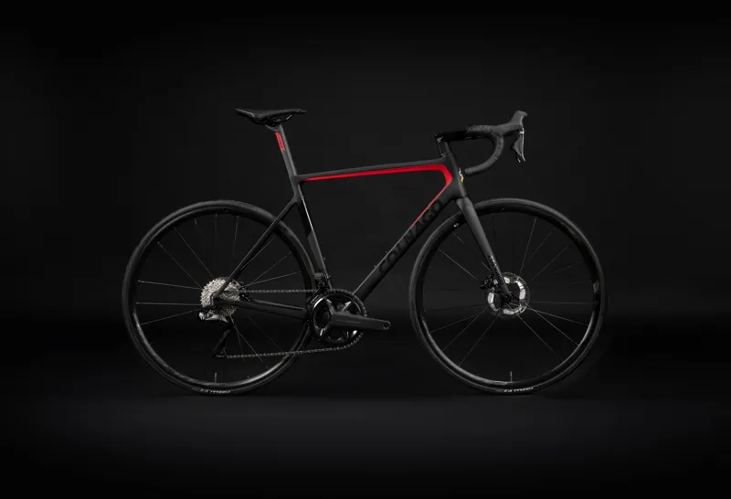 Colnago V3 Disc 2023 Ultegra Di2 Carbon Road Bike in Black / Red MKBR-3