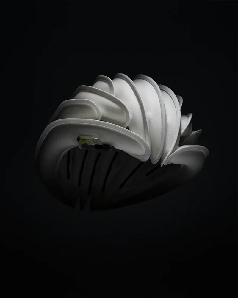 Ventete AH-1 Inflatable Helmet with E-Pump White-2