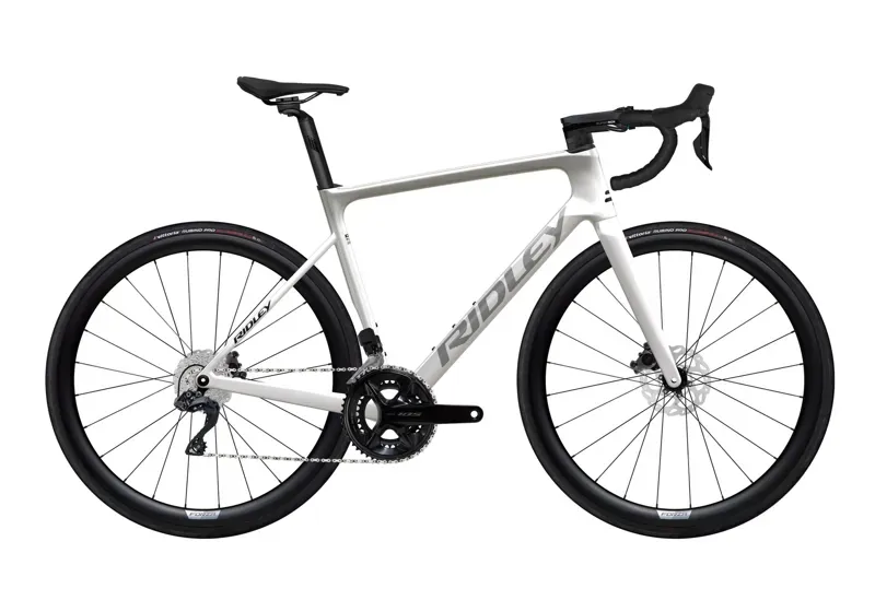 Ridley Falcn 105 DI2 Road Bike in Pearl White/Silver
