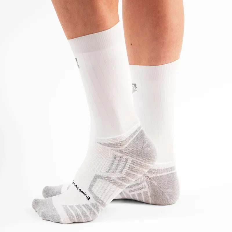 Spatzwear Aero Sokz in White-2
