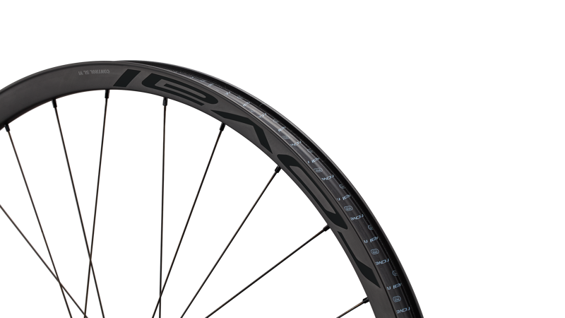 Roval Control SL VI 350 Carbon/Black 29 rear 28h-4