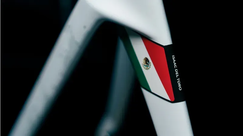 Colnago Y1RS Disc 2026 Carbon TT Aero Frameset TFWH-3